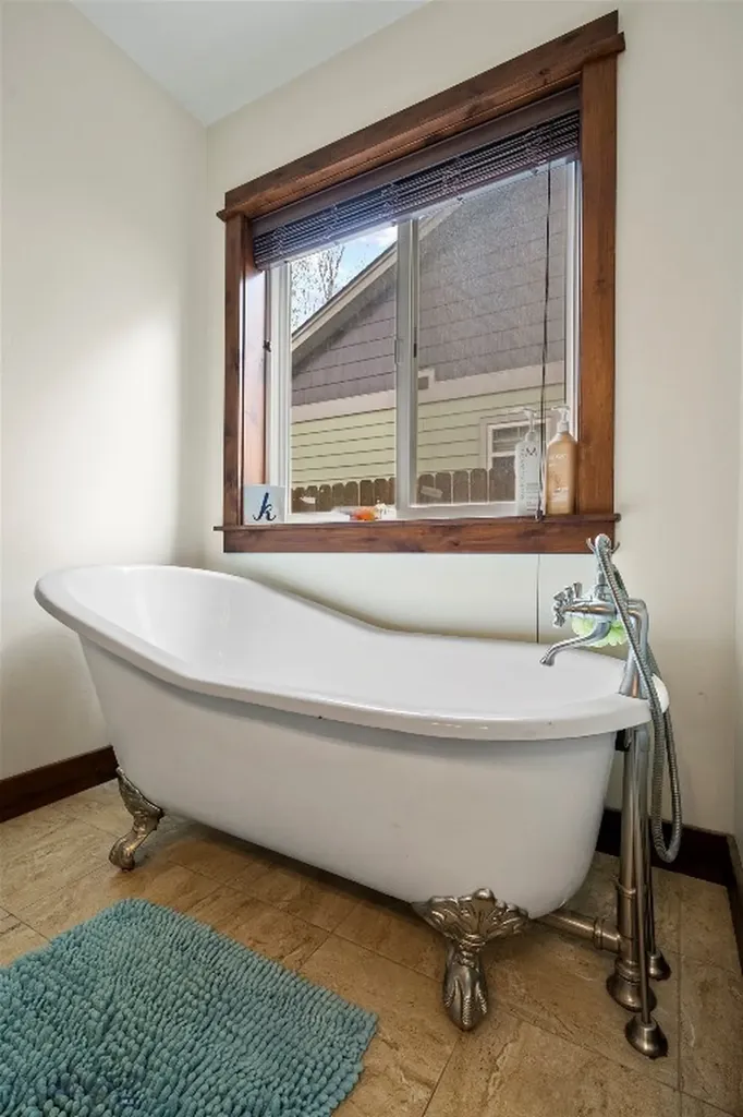 339 Cedar Wood Bozeman MT 59718