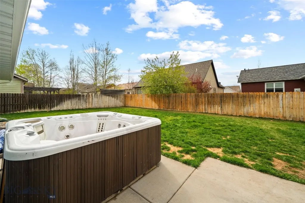 339 Cedar Wood Bozeman MT 59718