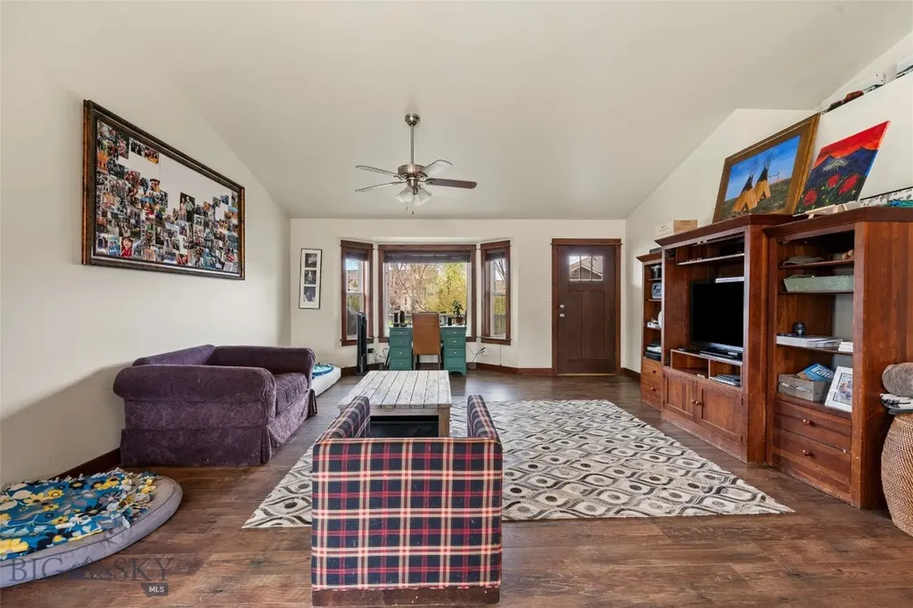339 Cedar Wood Bozeman MT 59718