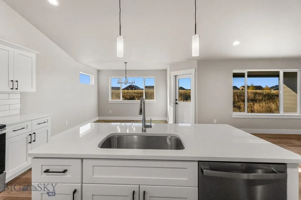 1107 Melissa Way Belgrade MT 59714