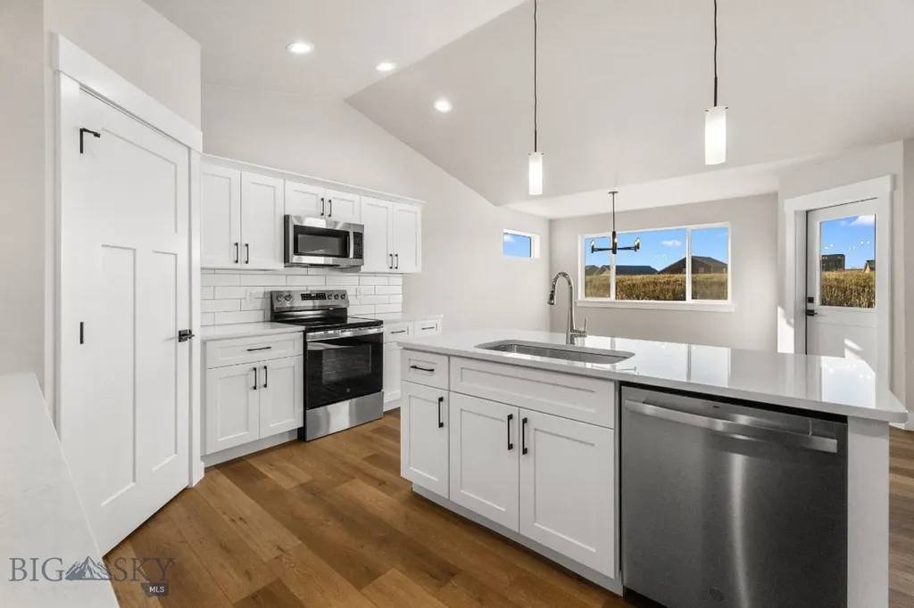 1107 Melissa Way Belgrade MT 59714