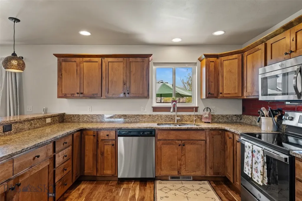 22 Teita Drive Bozeman MT 59718