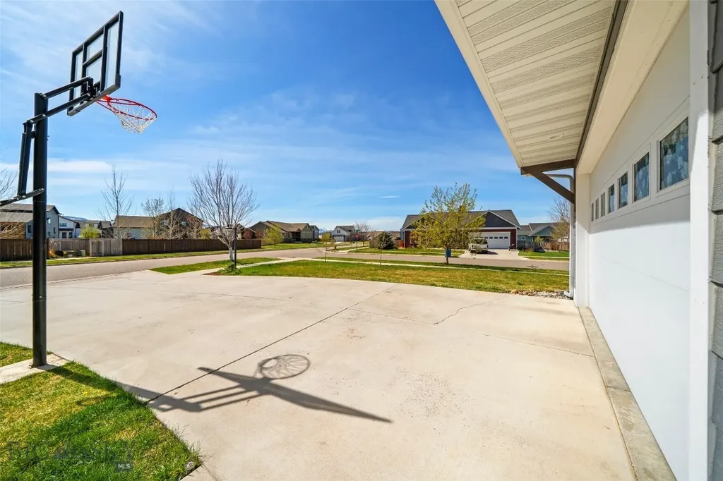 22 Teita Drive Bozeman MT 59718