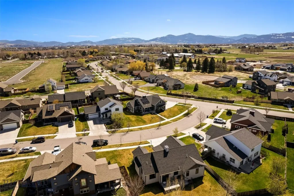22 Teita Drive Bozeman MT 59718