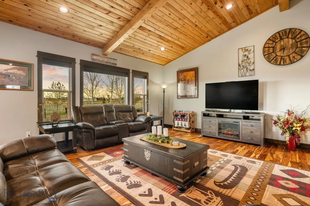 100 Peregrine Drive Dillon MT 59725