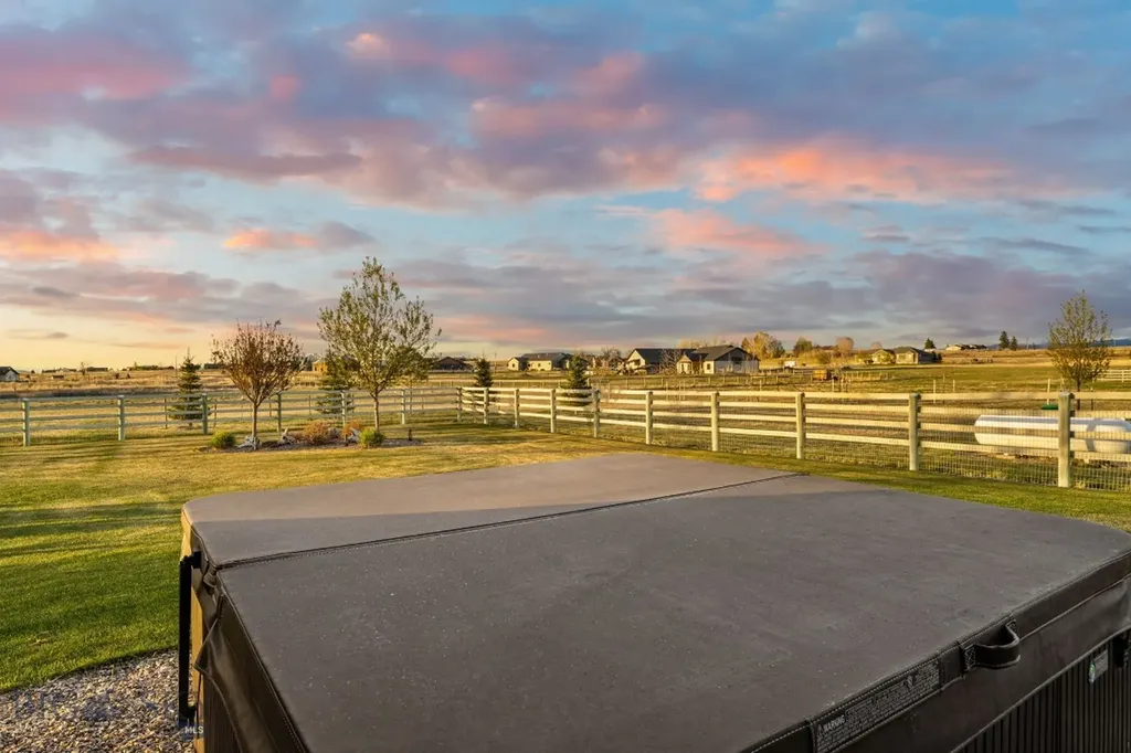 100 Peregrine Drive Dillon MT 59725