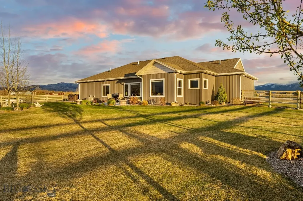 100 Peregrine Drive Dillon MT 59725