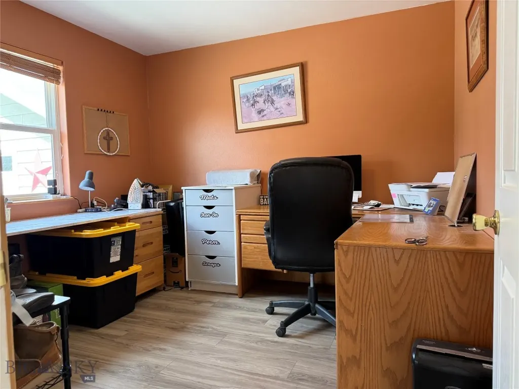 119 E 9th Big Timber MT 59011