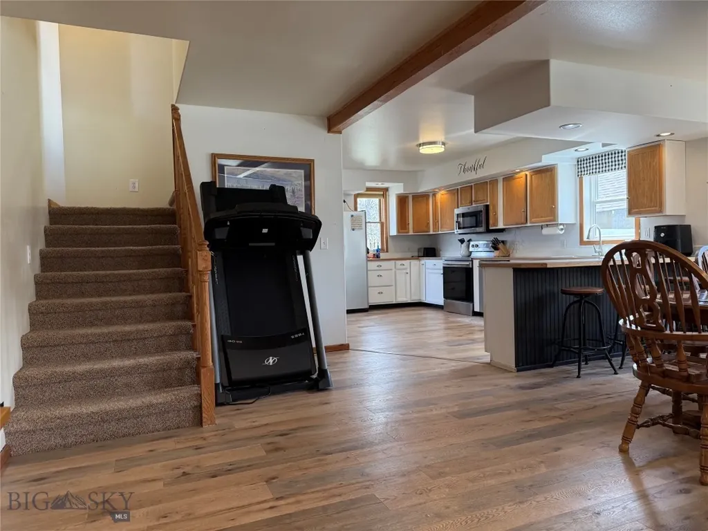 119 E 9th Big Timber MT 59011