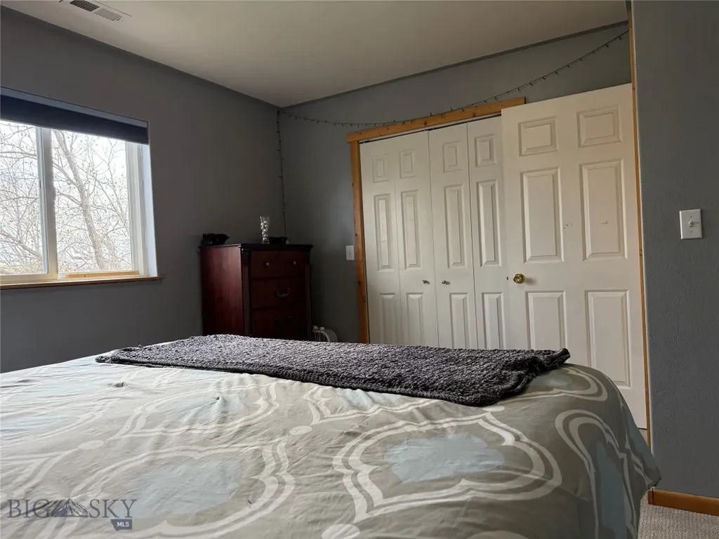 119 E 9th Big Timber MT 59011