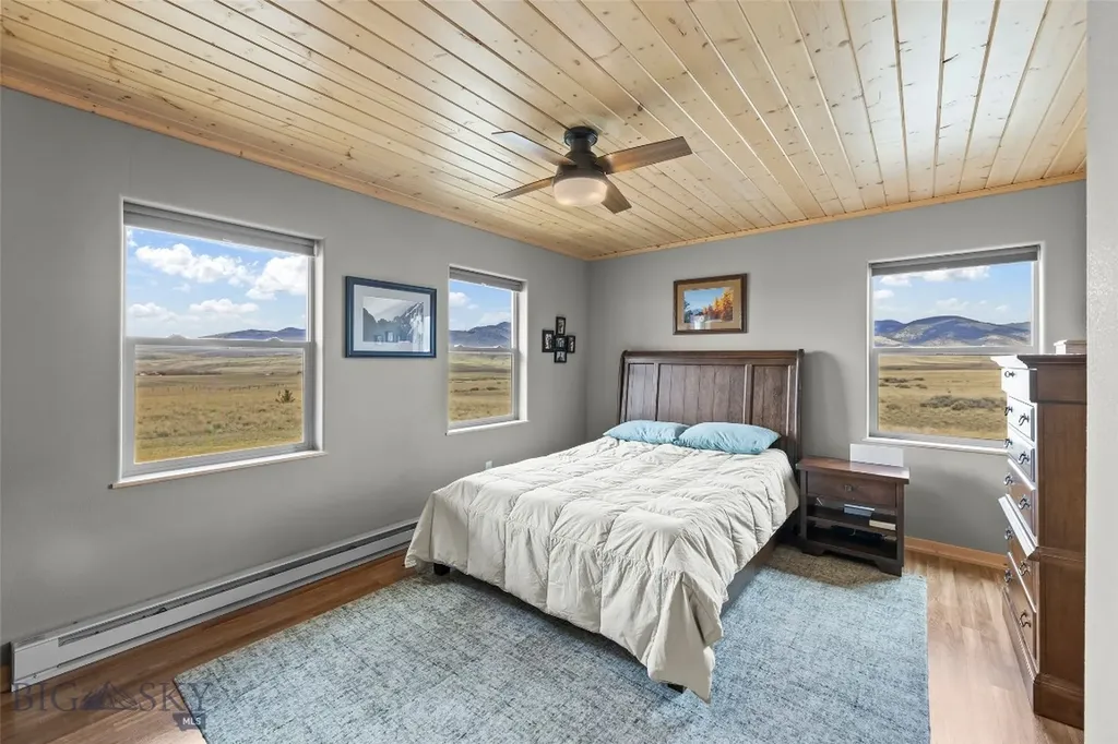 60 Wapiti Road Whitehall MT 59759