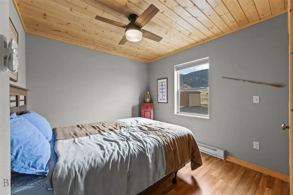 60 Wapiti Road Whitehall MT 59759