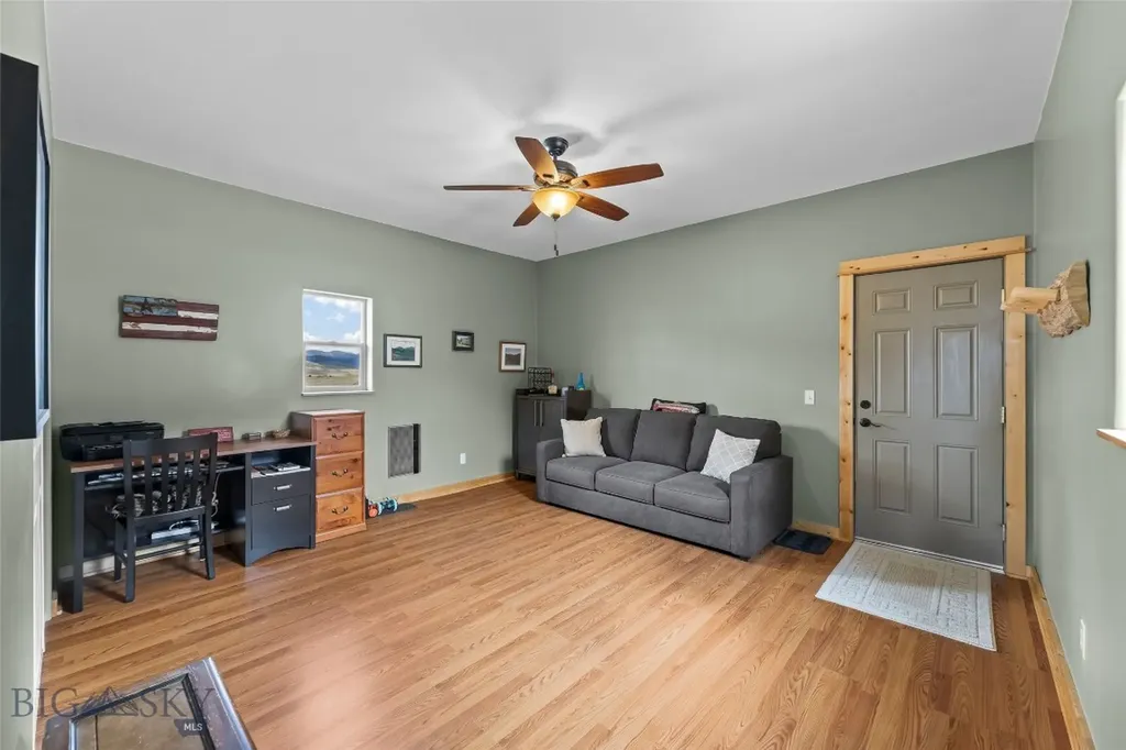 60 Wapiti Road Whitehall MT 59759