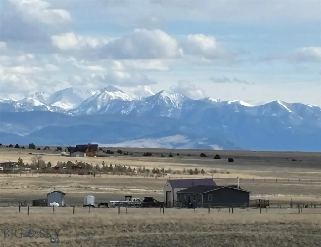 60 Wapiti Road Whitehall MT 59759