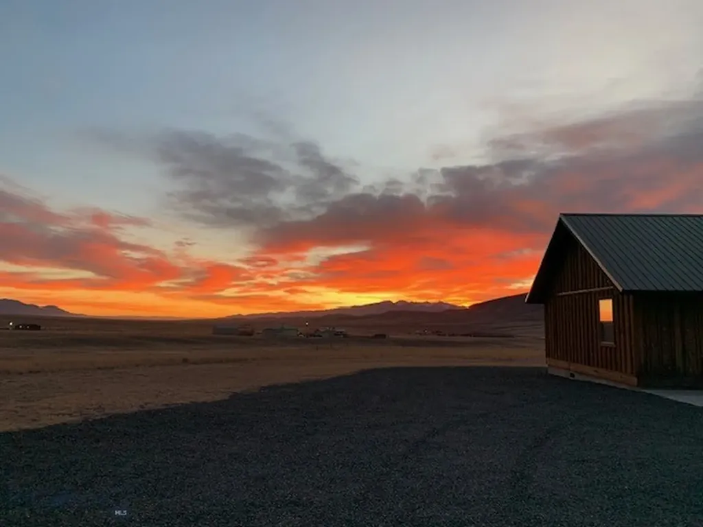 60 Wapiti Road Whitehall MT 59759