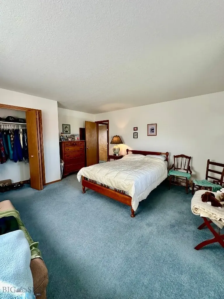 369 Mount Highway 300 Ryegate MT 59074