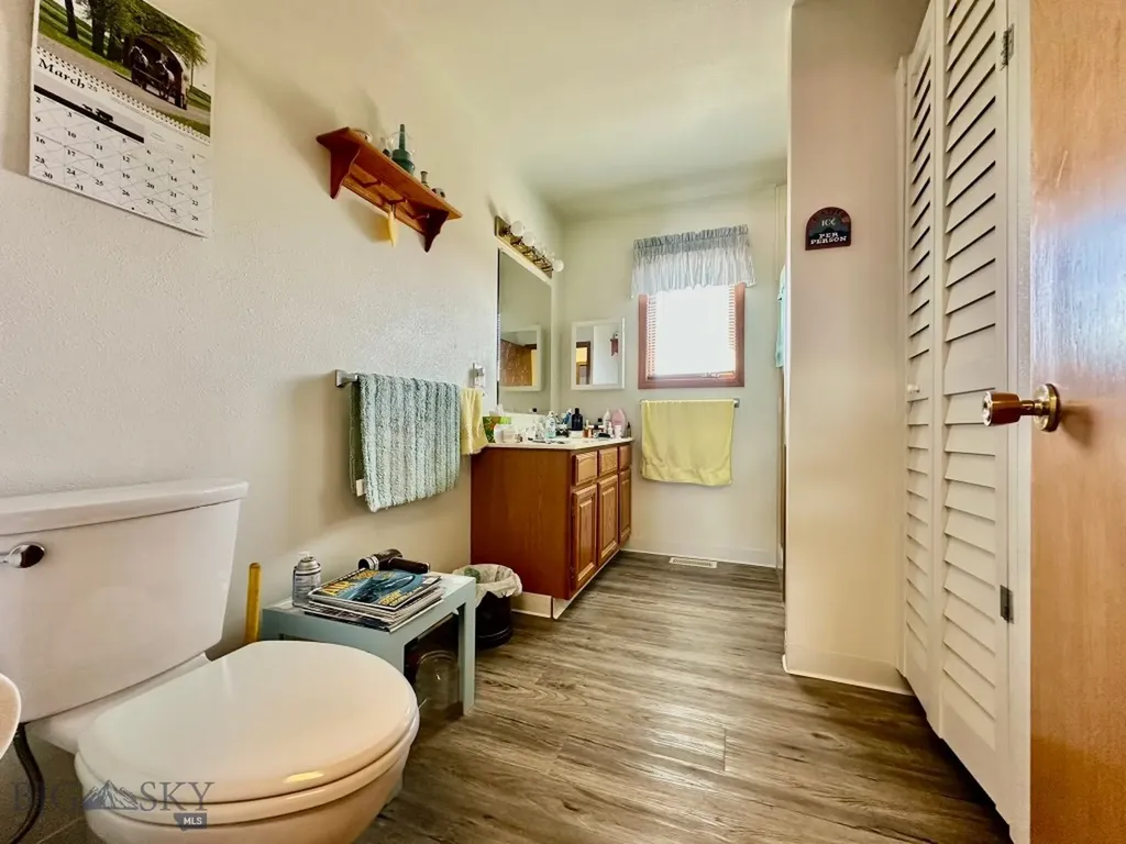 369 Mount Highway 300 Ryegate MT 59074