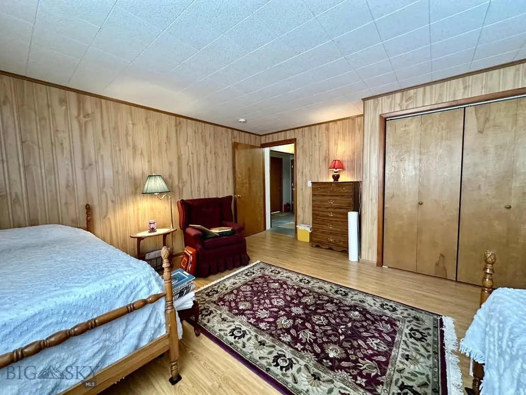 369 Mount Highway 300 Ryegate MT 59074
