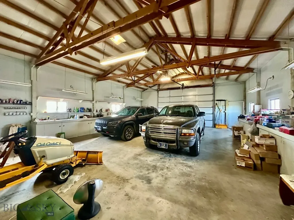 369 Mount Highway 300 Ryegate MT 59074
