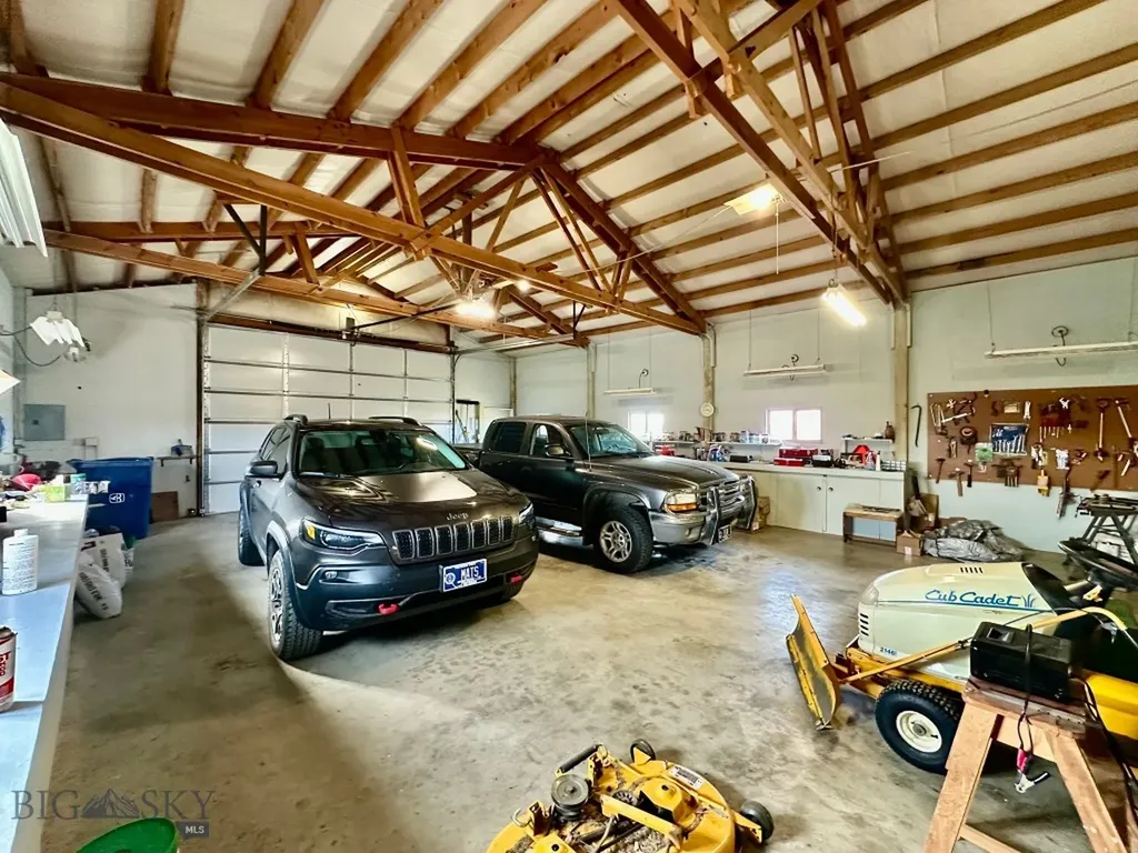 369 Mount Highway 300 Ryegate MT 59074