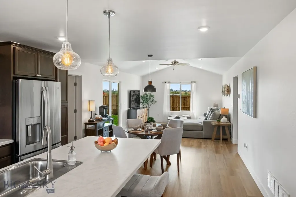 709 Spaniel Lane Belgrade MT 59714