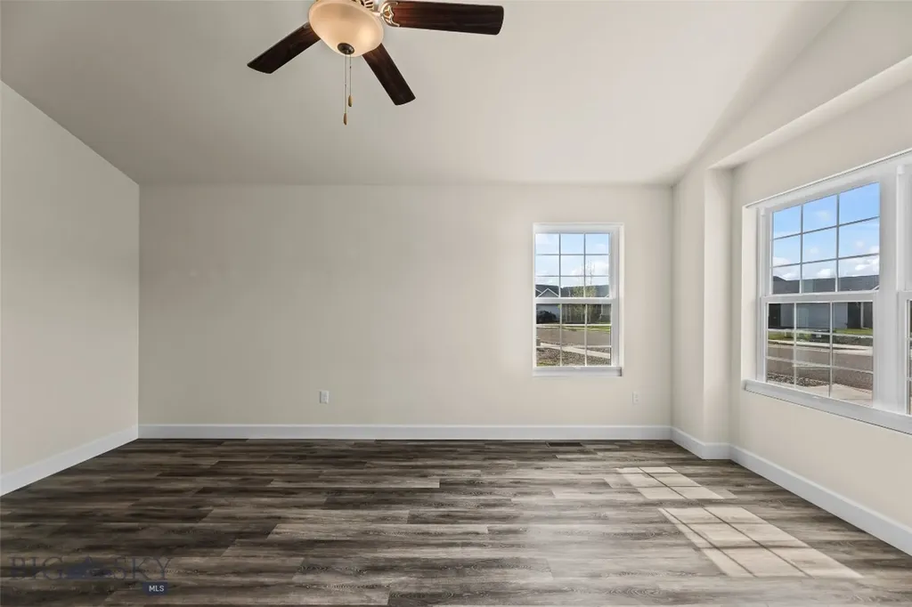 1009 Falcon Ridge Boulevard Belgrade MT 59714