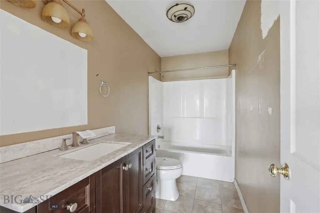 59 Starview Three Forks MT 59752
