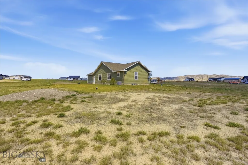 59 Starview Three Forks MT 59752