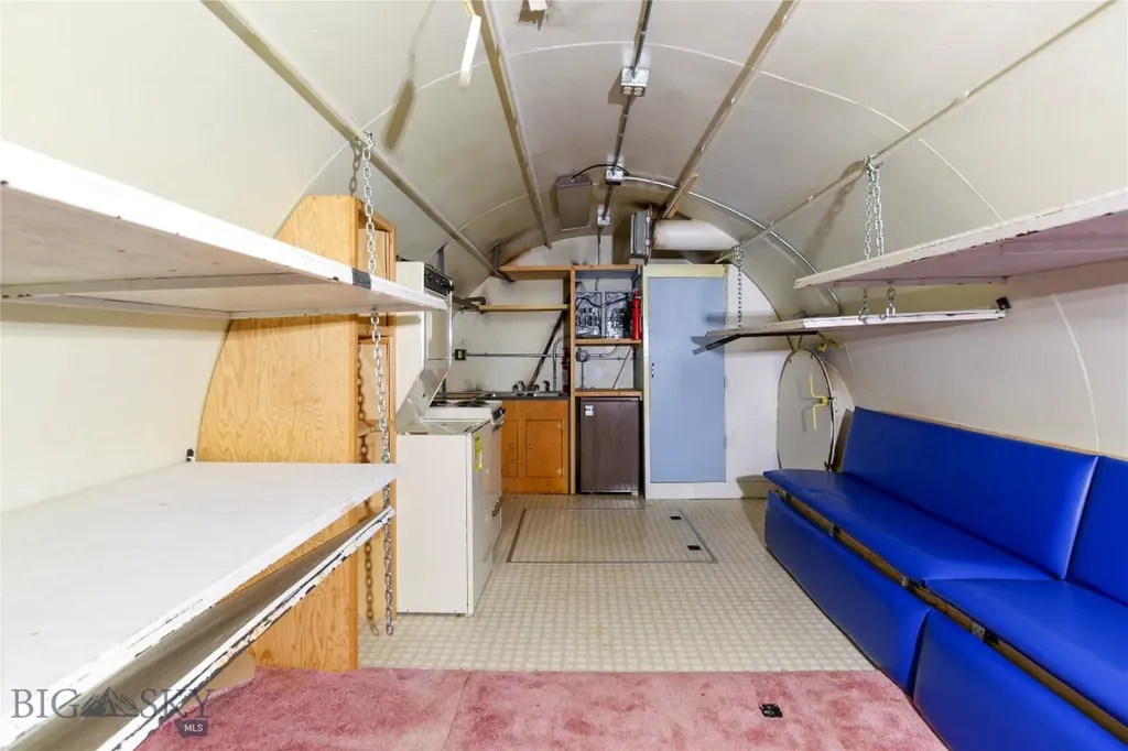 7 Aquila Lane Emigrant MT 59027