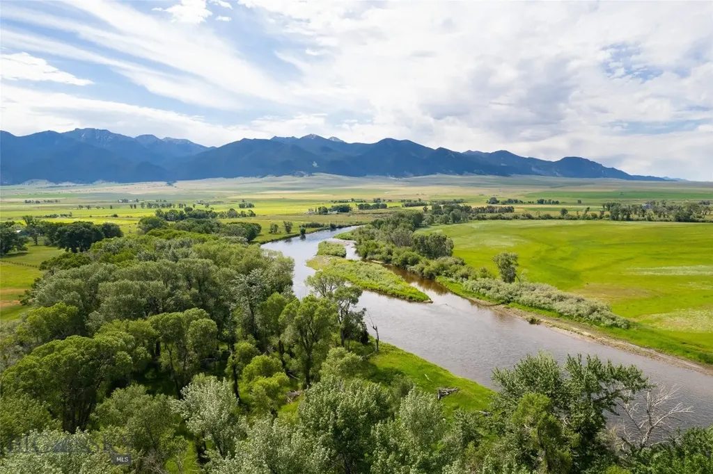 359 Waterloo Road Whitehall MT 59759