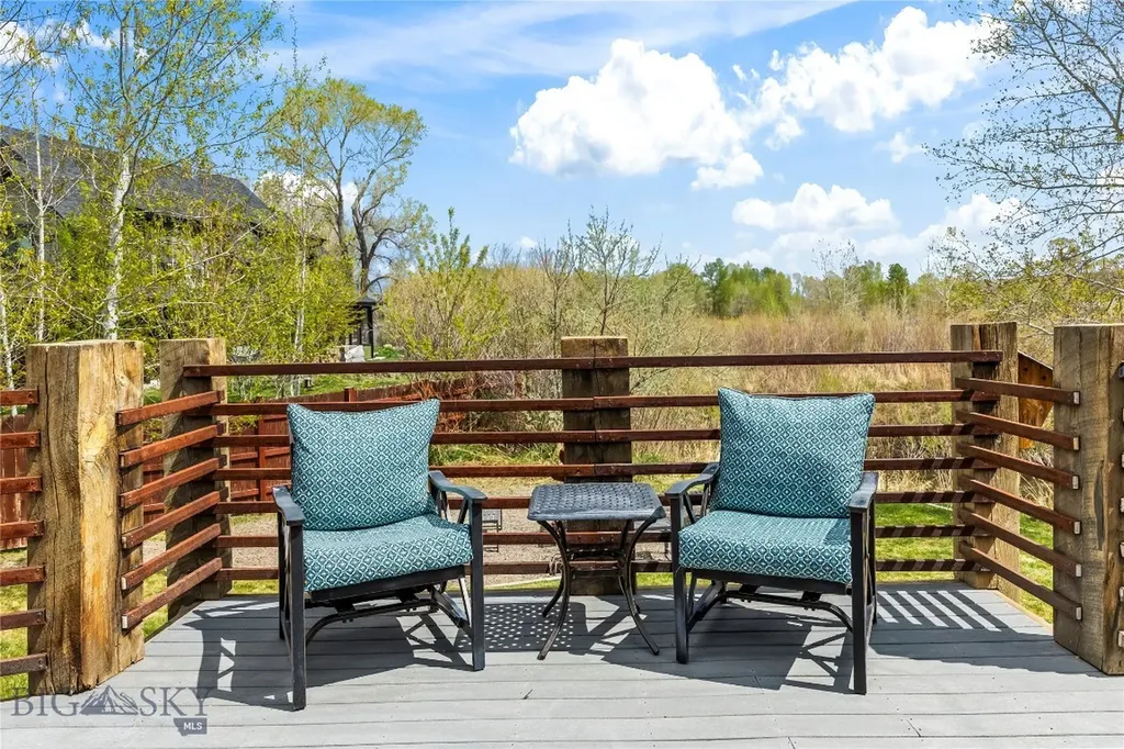 213 Little Creek Bend Livingston MT 59047