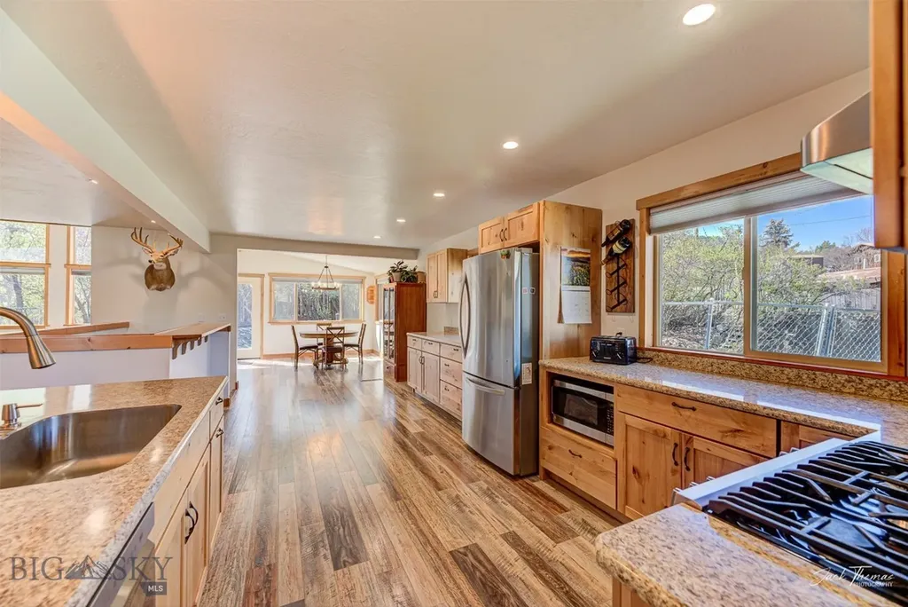 3925 W Us Highway 12 Helena MT 59601