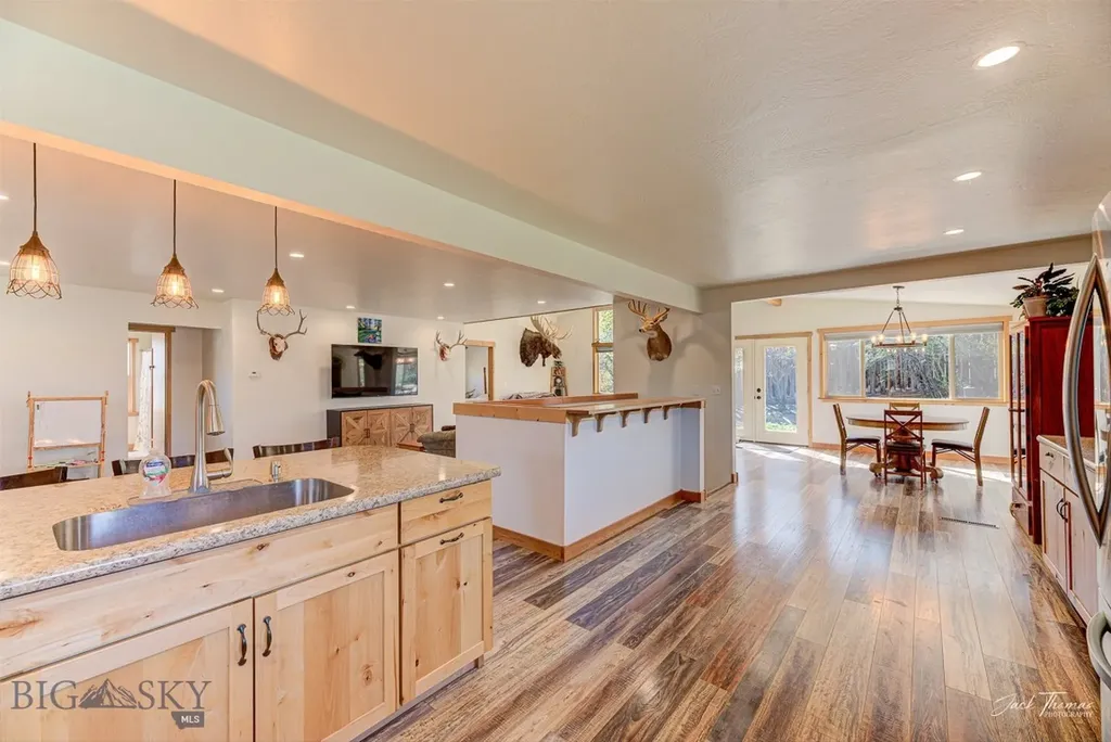 3925 W Us Highway 12 Helena MT 59601