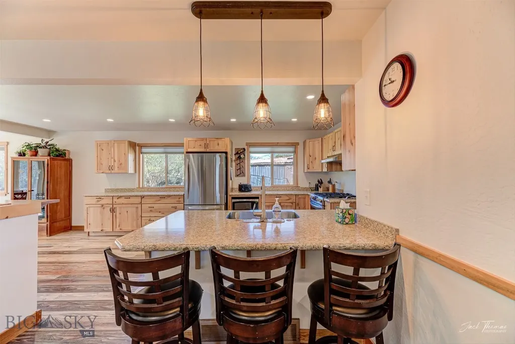 3925 W Us Highway 12 Helena MT 59601
