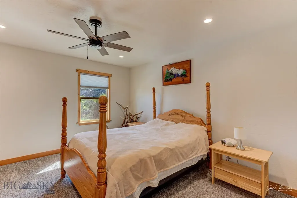 3925 W Us Highway 12 Helena MT 59601