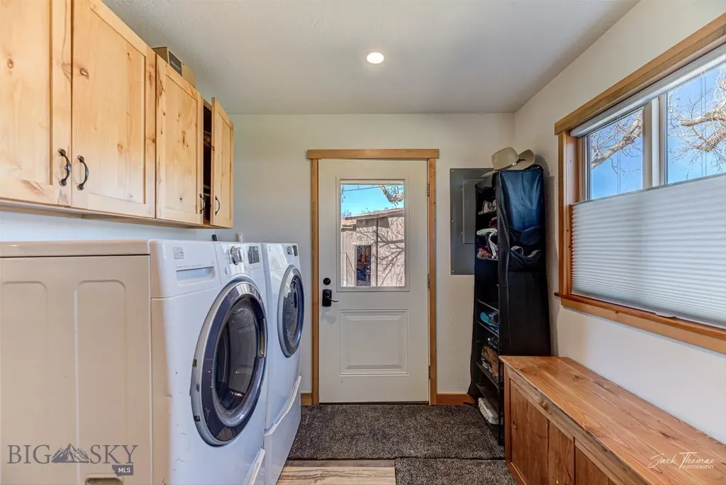 3925 W Us Highway 12 Helena MT 59601