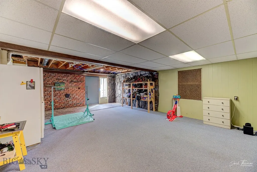 3925 W Us Highway 12 Helena MT 59601