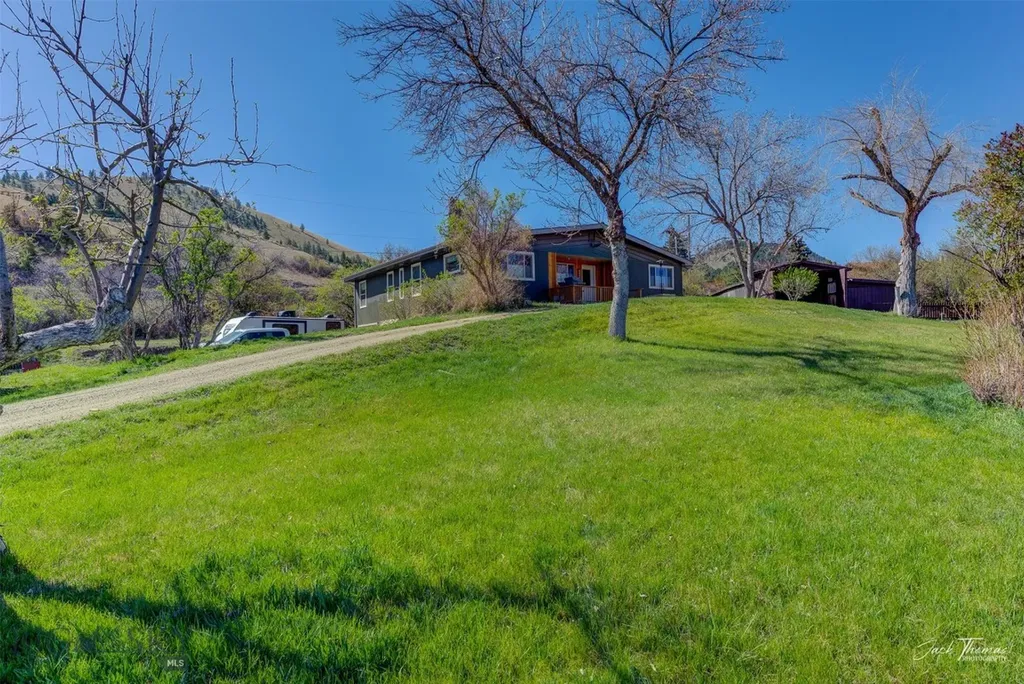 3925 W Us Highway 12 Helena MT 59601