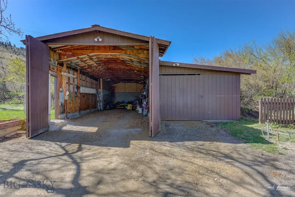 3925 W Us Highway 12 Helena MT 59601