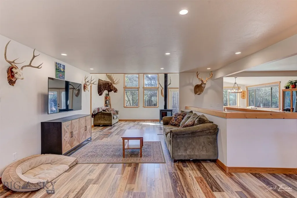 3925 W Us Highway 12 Helena MT 59601