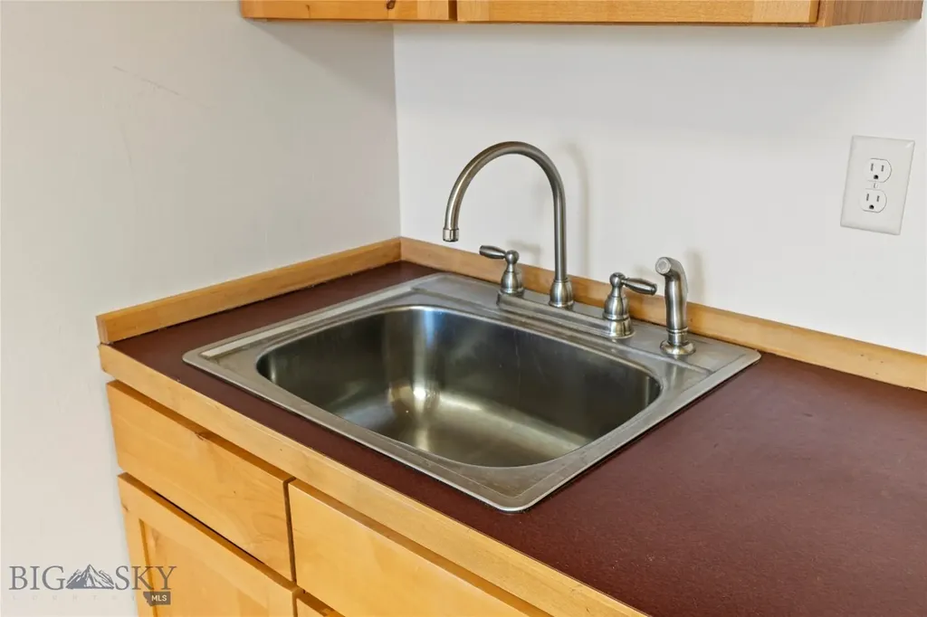 2011 N 22nd Avenue Bozeman MT 59718