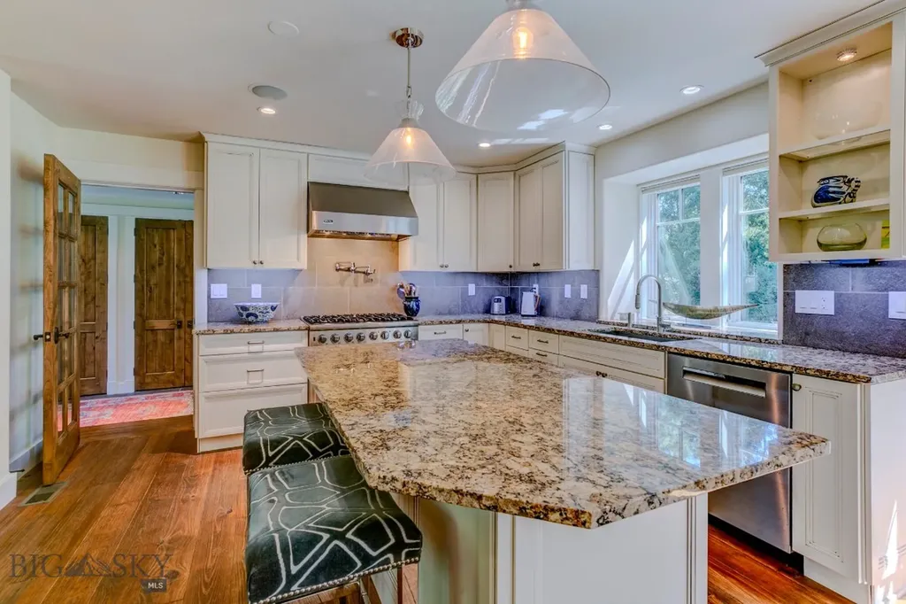 30 Gardner Park Bozeman MT 59715