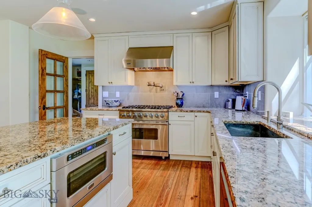 30 Gardner Park Bozeman MT 59715