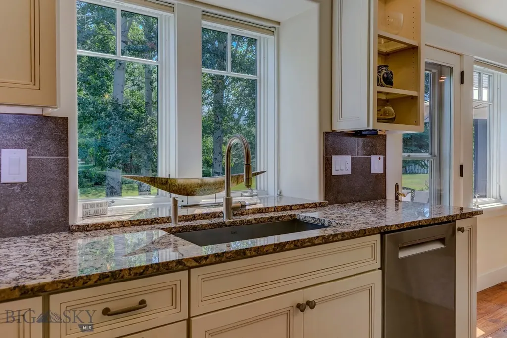 30 Gardner Park Bozeman MT 59715