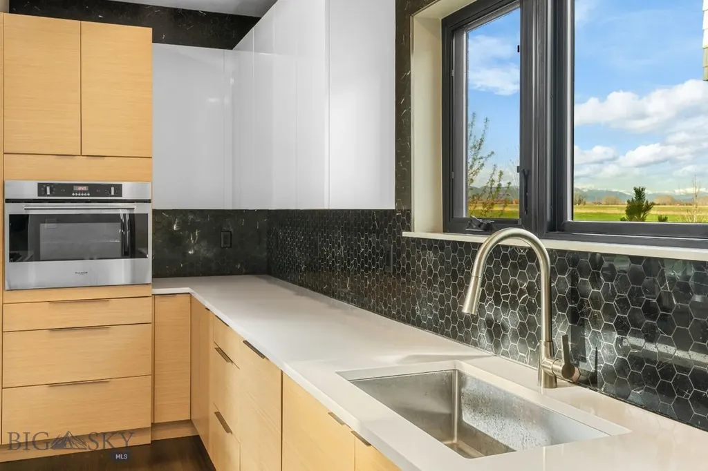 6541 Blackwood Road Bozeman MT 59718