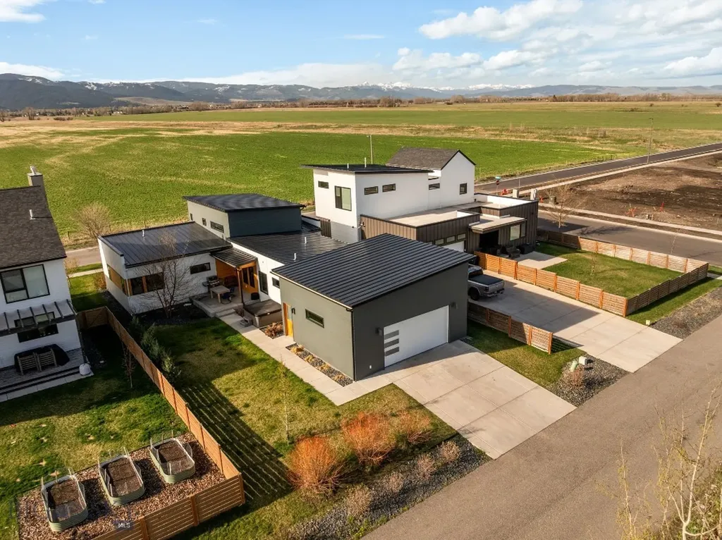 6541 Blackwood Road Bozeman MT 59718
