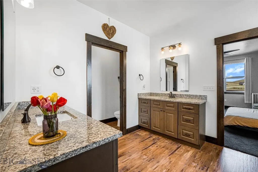 10 Amber Way Three Forks MT 59752