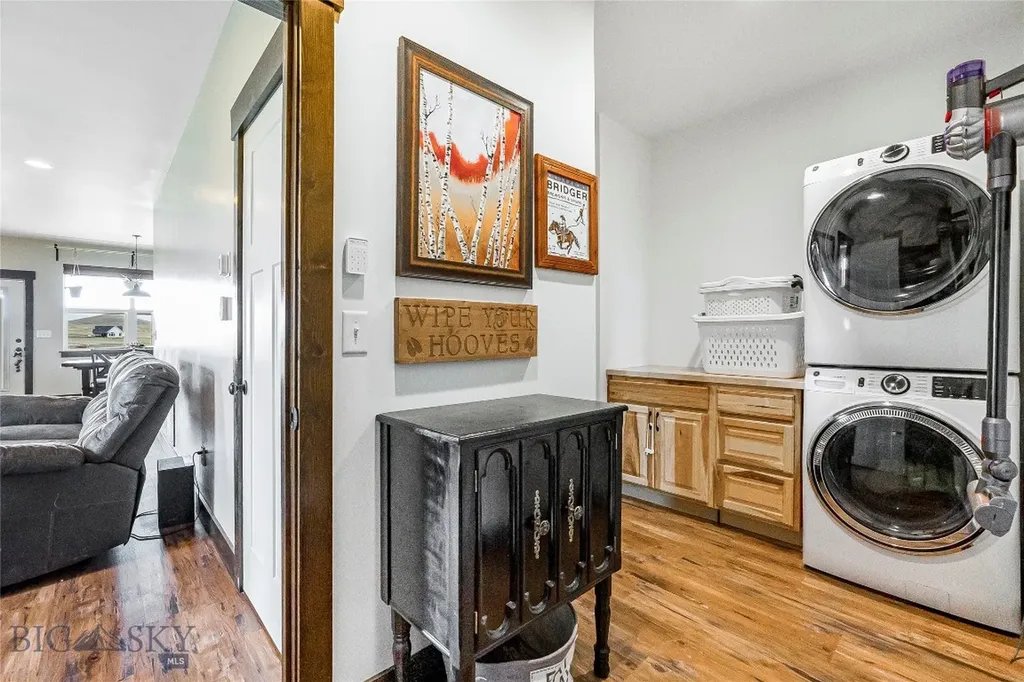 10 Amber Way Three Forks MT 59752