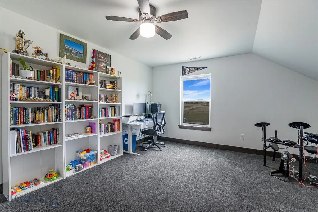 10 Amber Way Three Forks MT 59752