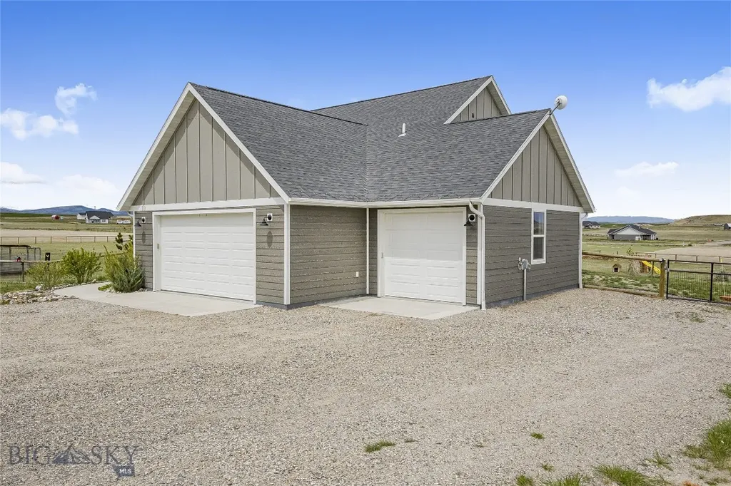 10 Amber Way Three Forks MT 59752